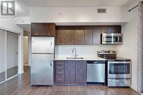 608 - 2212 Lakeshore Boulevard W, Toronto (Mimico), ON - Indoor Photo Showing Kitchen With Double Sink