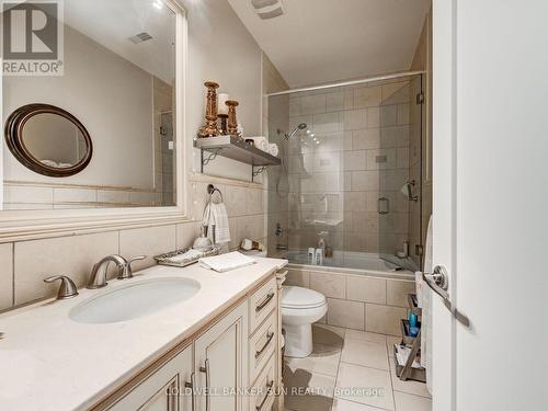 8283 Kipling Avenue, Vaughan, ON - Indoor Photo Showing Bathroom