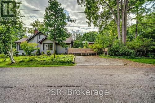 105 Mineola Road W, Mississauga (Mineola), ON - Outdoor