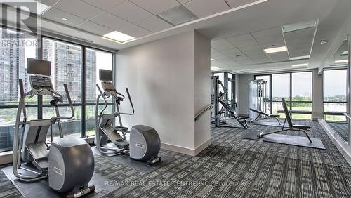 902 - 75 Eglinton Avenue W, Mississauga, ON - Indoor Photo Showing Gym Room