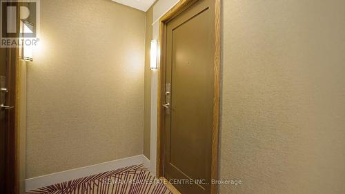 902 - 75 Eglinton Avenue W, Mississauga (Hurontario), ON - Indoor Photo Showing Other Room