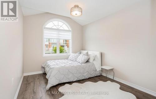 622 Laking Terrace, Milton (Clarke), ON - Indoor Photo Showing Bedroom