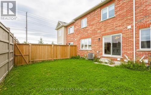 622 Laking Terrace, Milton (Clarke), ON - Outdoor With Exterior