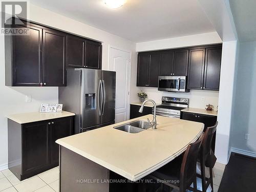 388 Clarkson Gate, Milton, ON - Indoor Photo Showing Kitchen With Stainless Steel Kitchen With Double Sink With Upgraded Kitchen