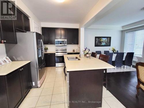 388 Clarkson Gate, Milton, ON - Indoor Photo Showing Kitchen With Stainless Steel Kitchen With Double Sink With Upgraded Kitchen