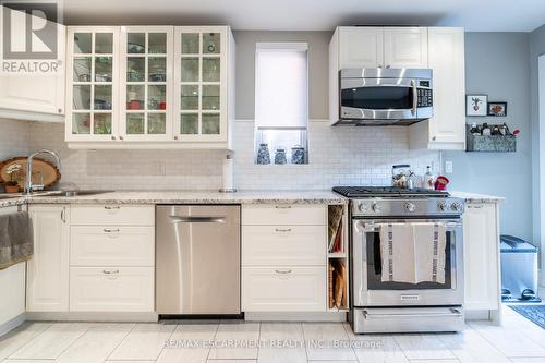 141 Markland Street, Hamilton (Durand), ON - Indoor Photo Showing Kitchen