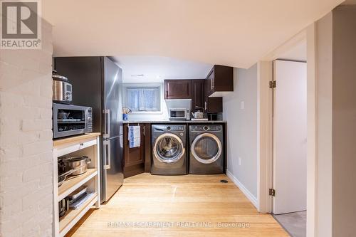 141 Markland Street, Hamilton (Durand), ON - Indoor Photo Showing Laundry Room