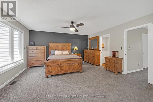 8 - 177 Main Street W, Grimsby, ON - Indoor Photo Showing Bedroom