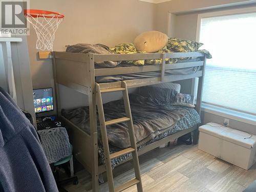 3125 Rose Hill Road, Kamloops, BC - Indoor Photo Showing Bedroom