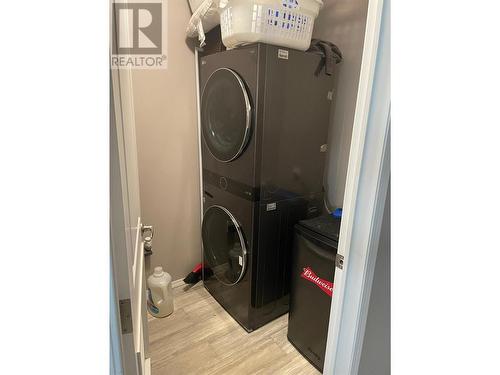 3125 Rose Hill Road, Kamloops, BC - Indoor Photo Showing Laundry Room