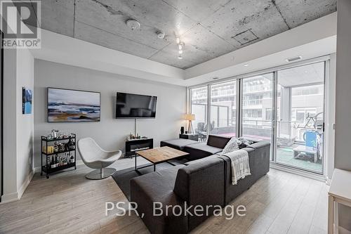 619 - 15 Baseball Place, Toronto, ON - Indoor Photo Showing Living Room