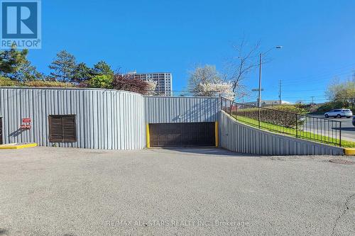 605 - 1275 Markham Road, Toronto, ON - Outdoor