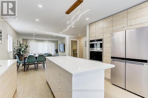 2059 Northern Avenue, Innisfil (Alcona), ON - Indoor Photo Showing Kitchen