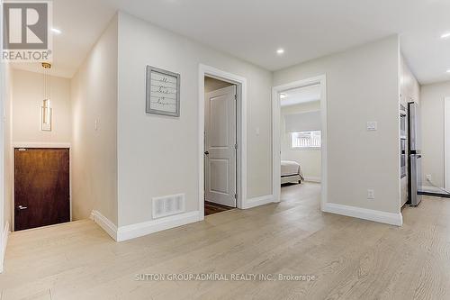 2059 Northern Avenue, Innisfil, ON - Indoor Photo Showing Other Room