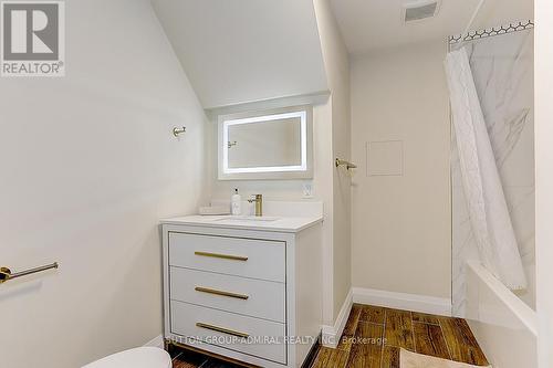 2059 Northern Avenue, Innisfil (Alcona), ON - Indoor Photo Showing Bathroom