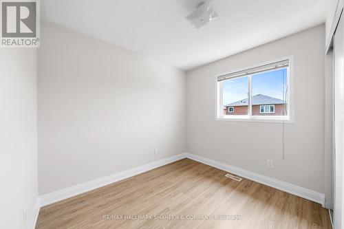 10 Paddle Gate, Richmond Hill (Oak Ridges Lake Wilcox), ON - Indoor Photo Showing Other Room