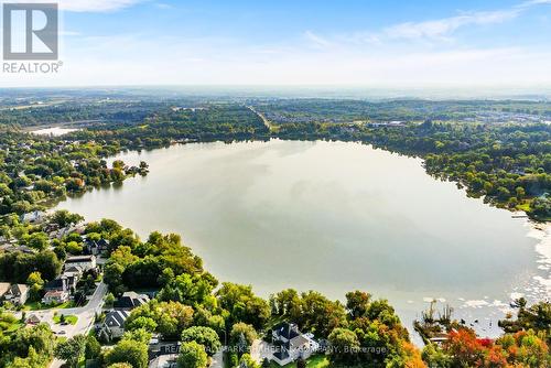 10 Paddle Gate, Richmond Hill, ON - Outdoor With Body Of Water With View