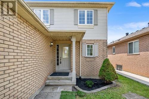 10 Paddle Gate, Richmond Hill, ON - Outdoor With Exterior