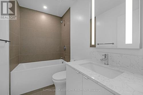 213 - 270 Dufferin Street, Toronto, ON - Indoor Photo Showing Bathroom