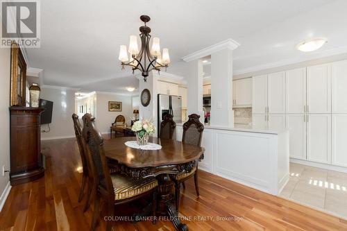 77 Mowat Crescent, Halton Hills, ON - Indoor Photo Showing Dining Room