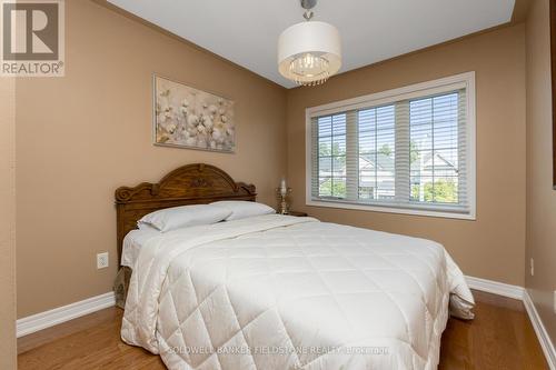 77 Mowat Crescent, Halton Hills, ON - Indoor Photo Showing Bedroom