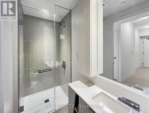 4701 - 3883 Quartz Road, Mississauga (City Centre), ON - Indoor Photo Showing Bathroom