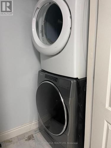 Lower - 90 Cordgrass Crescent, Brampton, ON - Indoor Photo Showing Laundry Room