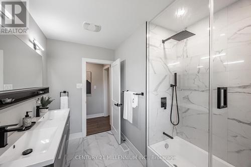 407 Beechwood Crescent, Burlington, ON - Indoor Photo Showing Bathroom