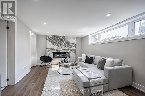 407 Beechwood Crescent, Burlington, ON - Indoor Photo Showing Living Room With Fireplace