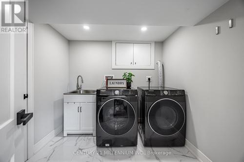 407 Beechwood Crescent, Burlington, ON - Indoor Photo Showing Laundry Room