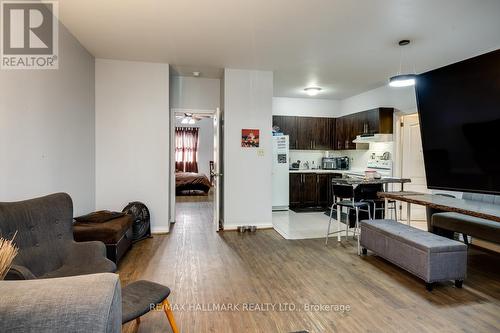 12 Snider Avenue, Toronto, ON - Indoor