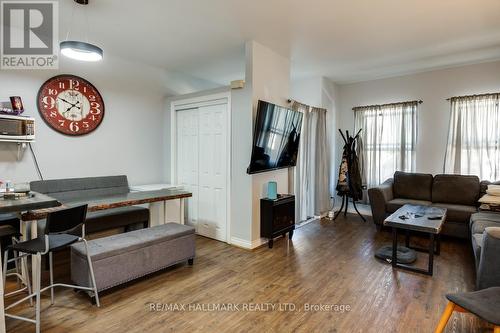 12 Snider Avenue, Toronto, ON - Indoor Photo Showing Living Room