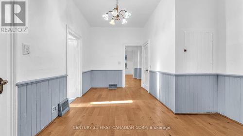 DINING ROOM - 44 Craig Street, London, ON - Indoor Photo Showing Other Room