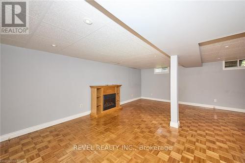 7635 Ronnie Crescent, Niagara Falls, ON - Indoor Photo Showing Other Room