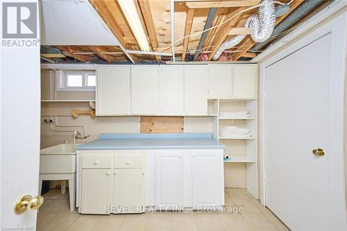 7635 Ronnie Crescent, Niagara Falls, ON - Indoor Photo Showing Basement