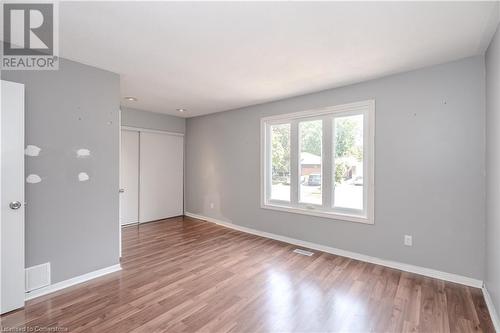 2232 Lancaster Crescent, Burlington, ON - Indoor Photo Showing Other Room