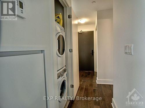 1312 - 255 Bay Street, Ottawa, ON - Indoor Photo Showing Laundry Room