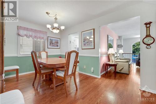 95 Springcreek Crescent, Ottawa, ON - Indoor Photo Showing Dining Room