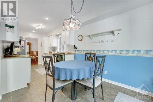 95 Springcreek Crescent, Ottawa, ON - Indoor Photo Showing Dining Room