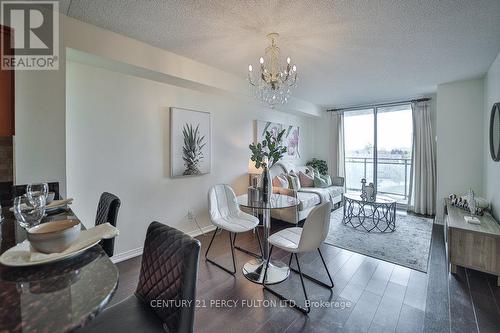 3H - 6 Rosebank Drive S, Toronto, ON - Indoor Photo Showing Dining Room