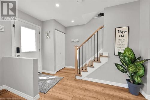 26 Elford Crescent, Hamilton, ON - Indoor Photo Showing Other Room