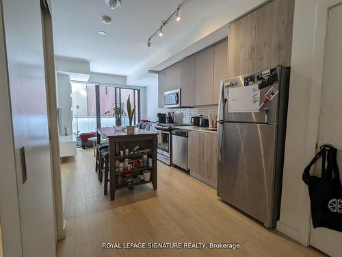 507-2A Church St, Toronto, ON - Indoor Photo Showing Kitchen