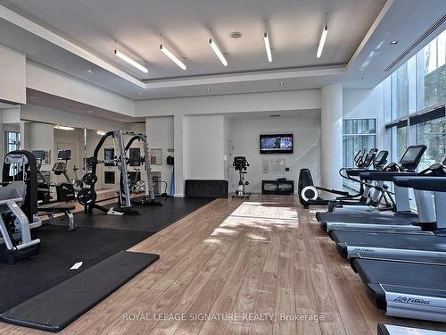 323-90 Stadium Rd, Toronto, ON - Indoor Photo Showing Gym Room