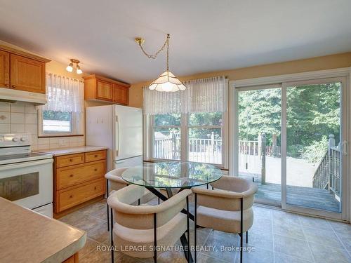 38 Nordale Cres, Toronto, ON - Indoor Photo Showing Kitchen