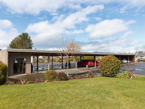 201-10016 Third St, Sidney, BC - Outdoor With Deck Patio Veranda