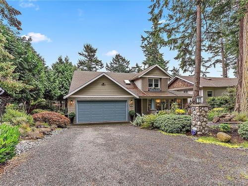 2543 Beaufort Rd, Sidney, BC 