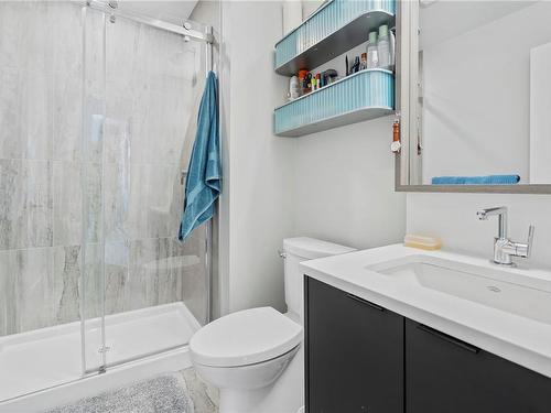 302-967 Whirlaway Cres, Langford, BC - Indoor Photo Showing Bathroom