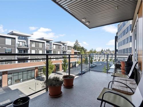 302-967 Whirlaway Cres, Langford, BC - Outdoor With Exterior