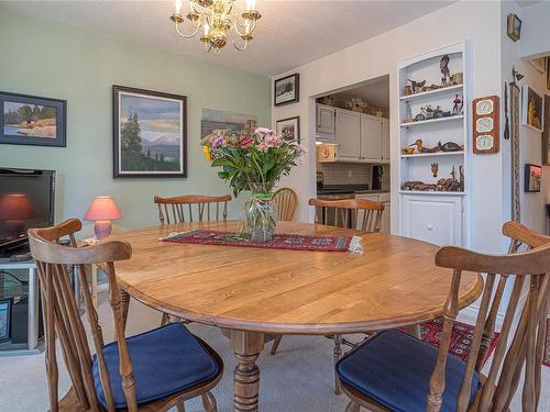 314-1419 Stadacona Ave, Victoria, BC - Indoor Photo Showing Dining Room