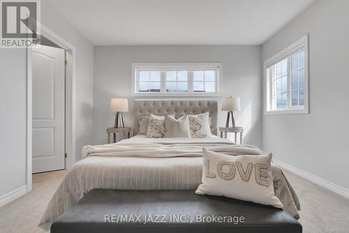 219 Fenning Drive, Clarington (Courtice), ON - Indoor Photo Showing Bedroom